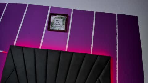 Jenner online show from 12/28/24, 08:48