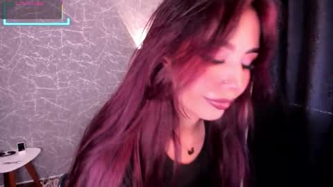 Jenner online show from 10/12/25, 09:14