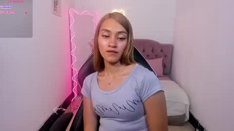 jenner online show from 07/10/26, 01:43