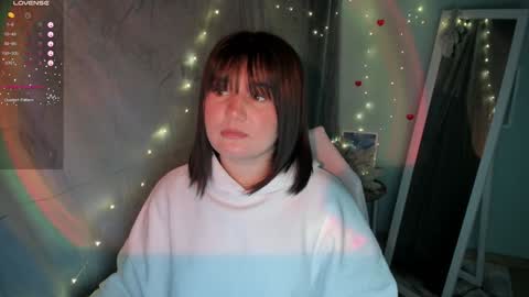 Jennie online show from 02/04/25, 07:22