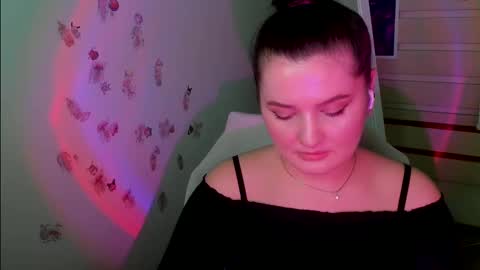 Jennie online show from 02/20/25, 03:12