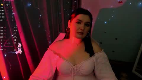 Jennie online show from 11/17/25, 07:30