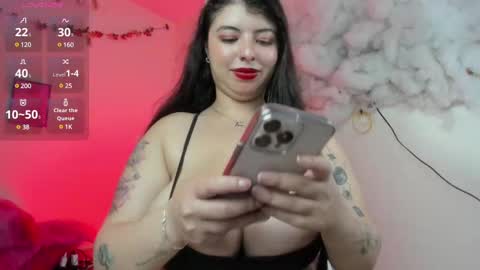 Snapshot of jennie_boobs_ chatting on 02/21/25, 11:32  Jennie   online show from 02/21/25, 11:32