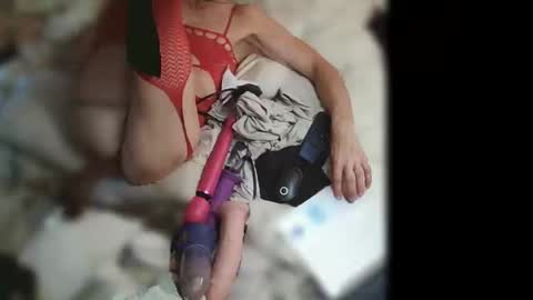 Jennie bttmcd online show from 11/16/25, 01:39