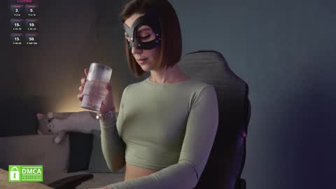 Snapshot of jenniee_ chatting on 12/20/25, 10:44 Jennie online show from 12/20/25, 10:44