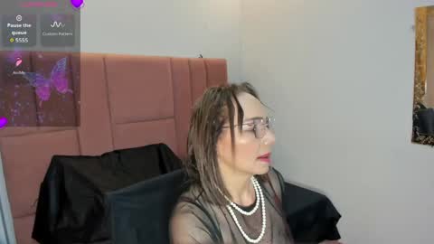 Jennie online show from 04/15/26, 12:34