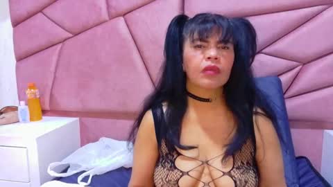 Jennifer online show from 03/26/26, 01:33