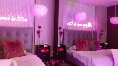 jenn online show from 01/13/26, 01:16