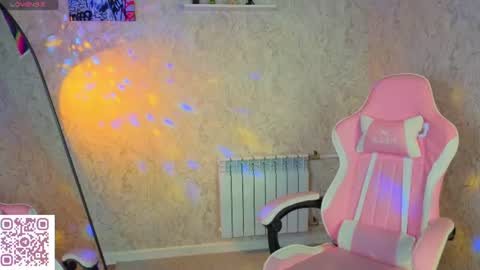 jennifer online show from 06/11/26, 01:05