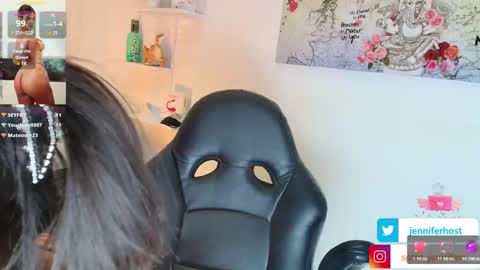 JENNIFER online show from 01/10/26, 03:47