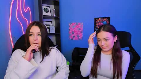 jennifer_sheil online show from 02/03/26, 01:38