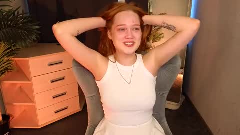 Jennifer online show from 03/03/26, 01:17