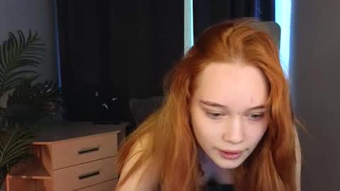 Jennifer online show from 03/24/26, 05:34