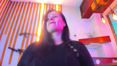 Jennifer vega  online show from 10/29/25, 01:19