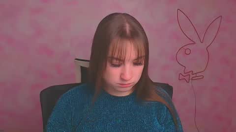 Jennifer online show from 12/23/24, 06:33