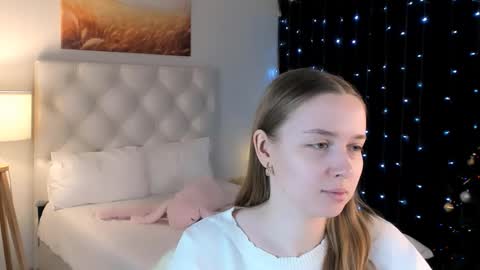 Jennifer online show from 01/14/26, 12:22