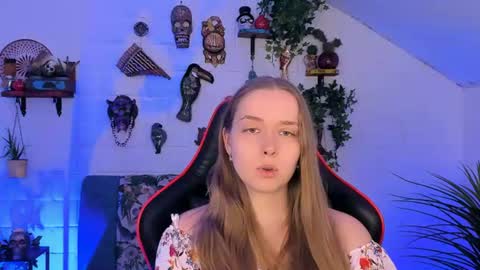 Snapshot of jennifergraces chatting on 07/13/26, 05:16 Jennifer online show from 07/13/26, 05:16