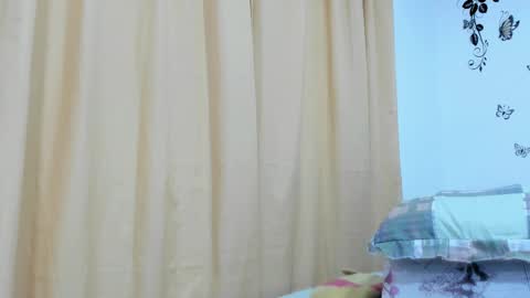 jenniferloveyou online show from 12/19/25, 04:36