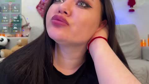 Mila online show from 01/13/25, 04:50