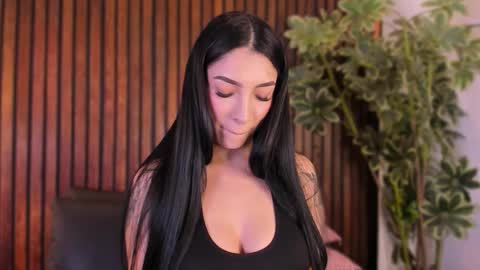     online show from 11/11/25, 12:27