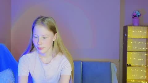 Next broadcast on December 05 subject to change  online show from 04/11/26, 02:43