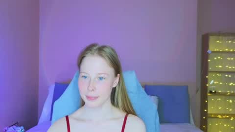 Snapshot of jenny_angelok chatting on 05/31/26, 06:09 Next broadcast on December 05 subject to change online show from 05/31/26, 06:09