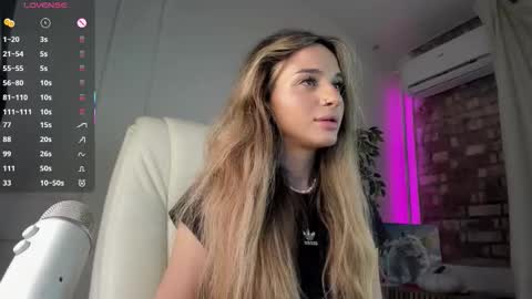 jenny_harringtons online show from 10/28/25, 07:34