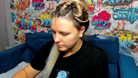 Jenny online show from 11/01/25, 09:22