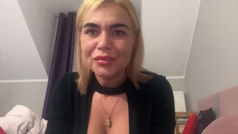 Jenny online show from 12/15/24, 03:20