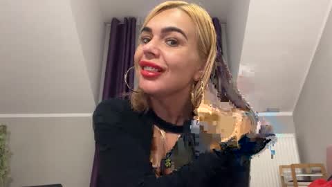 Jenny online show from 12/20/24, 09:11