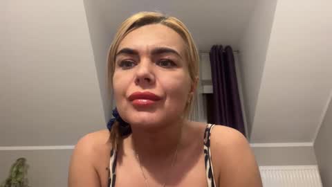 Jenny online show from 01/22/25, 08:40