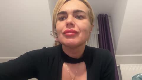 Jenny online show from 02/02/25, 06:20