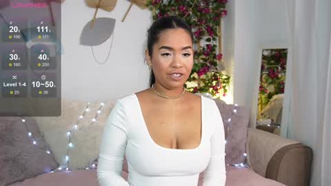 Snapshot of jenny_roberts96 chatting on 01/22/25, 07:56 Jenny Roberts online show from 01/22/25, 07:56