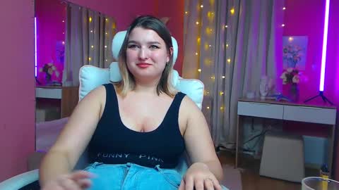jenny_smitx online show from 02/19/25, 03:16