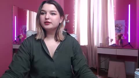 jenny_smitx online show from 02/24/25, 08:38