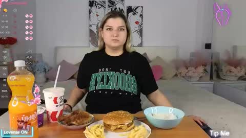 jenny_smitx online show from 10/06/25, 06:00