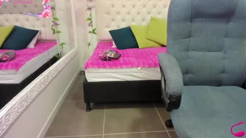 jenny_stark online show from 01/11/26, 11:04