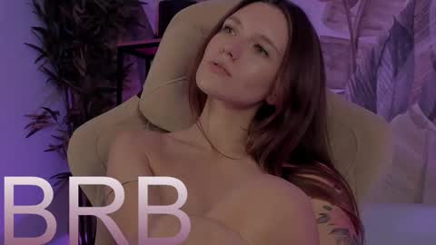 Snapshot of jennydens chatting on 10/19/25, 05:02 Jenny NO Nude online show from 10/19/25, 05:02