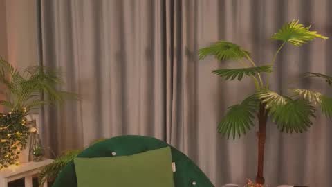 jennyfer_me online show from 02/10/26, 12:31