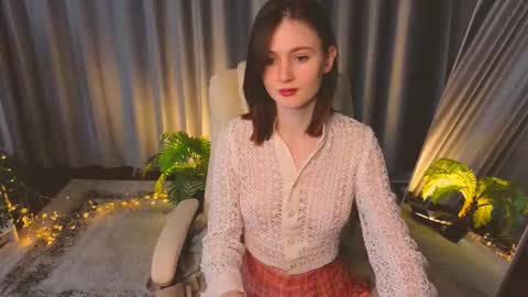 jennyfer_me online show from 03/12/26, 12:22