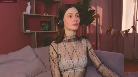 jennyfer_me online show from 05/03/26, 12:22