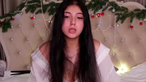 Snapshot of jennyferguson chatting on 01/17/25, 10:12 Jenny Ferguson online show from 01/17/25, 10:12