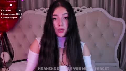 Snapshot of jennyferguson chatting on 02/10/25, 01:03 Jenny Ferguson online show from 02/10/25, 01:03