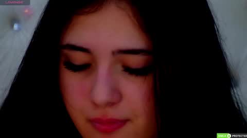 Snapshot of jennyferguson chatting on 03/10/25, 10:13 Jenny Ferguson online show from 03/10/25, 10:13