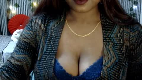 Snapshot of jennysinghaniya chatting on 12/20/24, 06:45 jenny online show from 12/20/24, 06:45