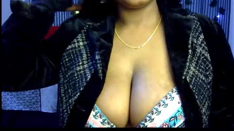 Snapshot of jennysinghaniya chatting on 01/11/25, 08:00 jenny online show from 01/11/25, 08:00