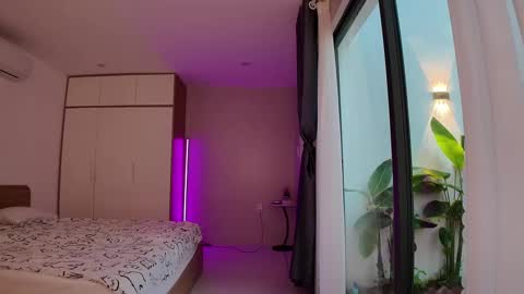 Snapshot of jennytime chatting on 02/27/25, 10:48 Jen online show from 02/27/25, 10:48