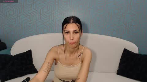 Snapshot of jennyxxx00 chatting on 05/20/26, 08:26 Jenny online show from 05/20/26, 08:26