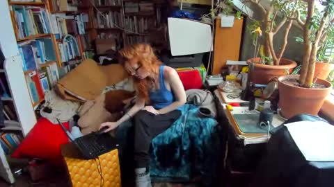 Snapshot of jenovakitty chatting on 01/11/25, 03:20 Jenn -  come to my onlyfans online show from 01/11/25, 03:20