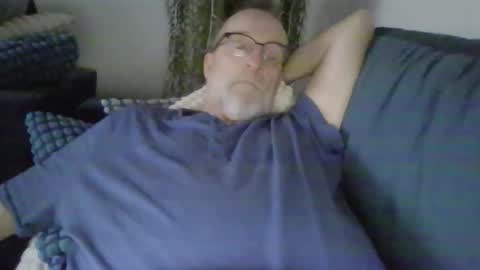 jens19651 online show from 11/01/25, 07:21